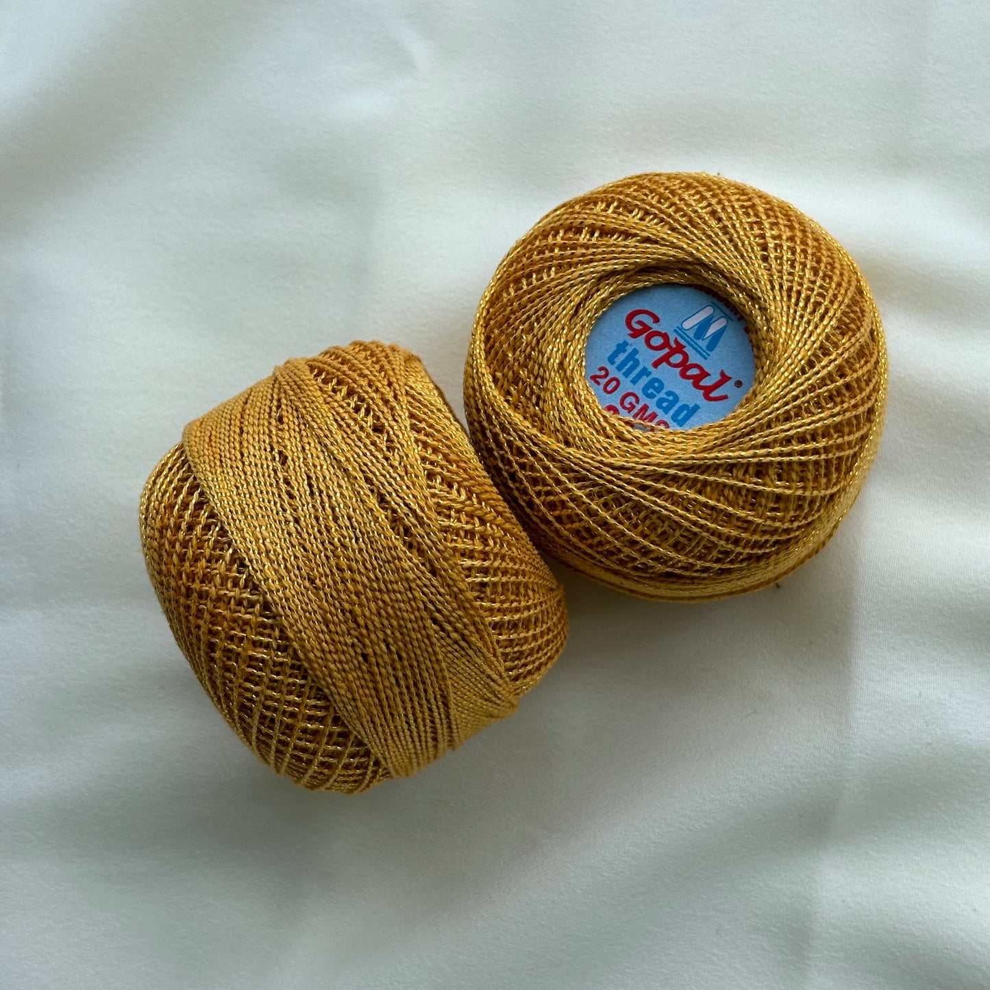 Metallic Cotton Thread Tkt 20 - Yellow Gold