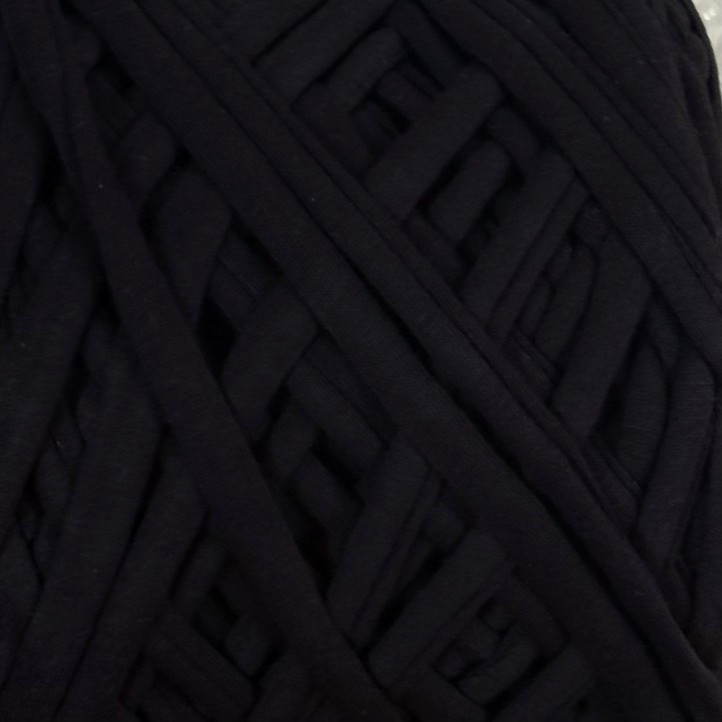 T-Shirt Yarn (500g) - 02 Black