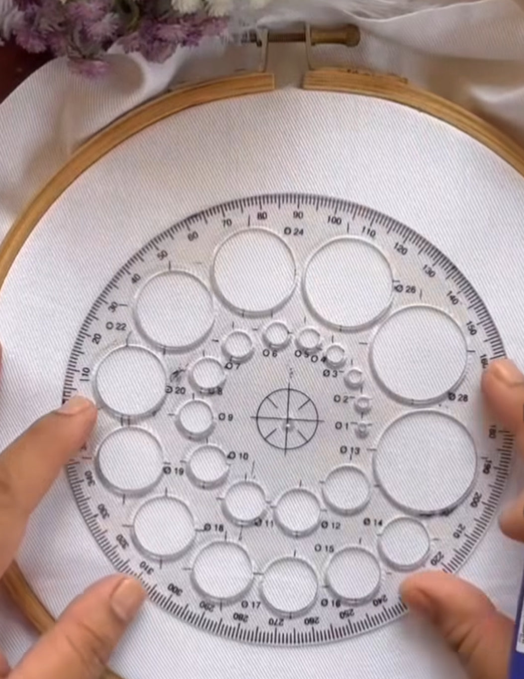 Pro Circle Scale - Embroidery Stencil