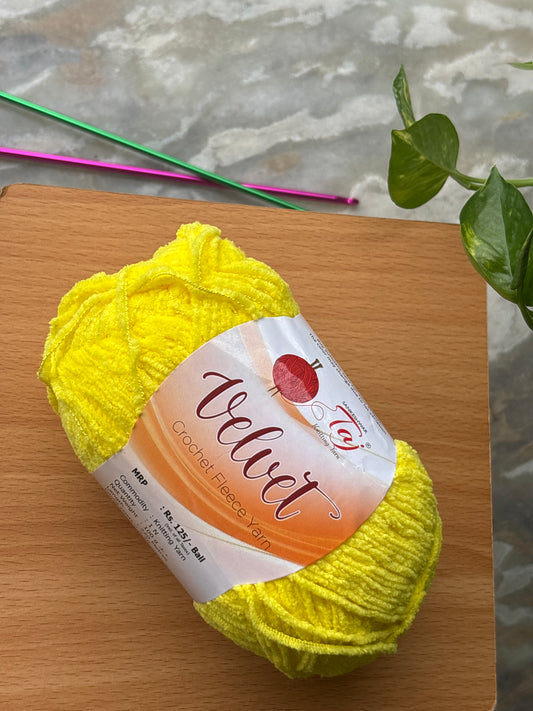 Thin Velvet Yarn - Taj Shade 38