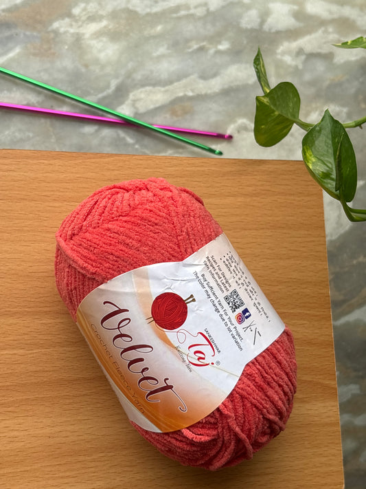 Thin Velvet Yarn - Taj Shade 19