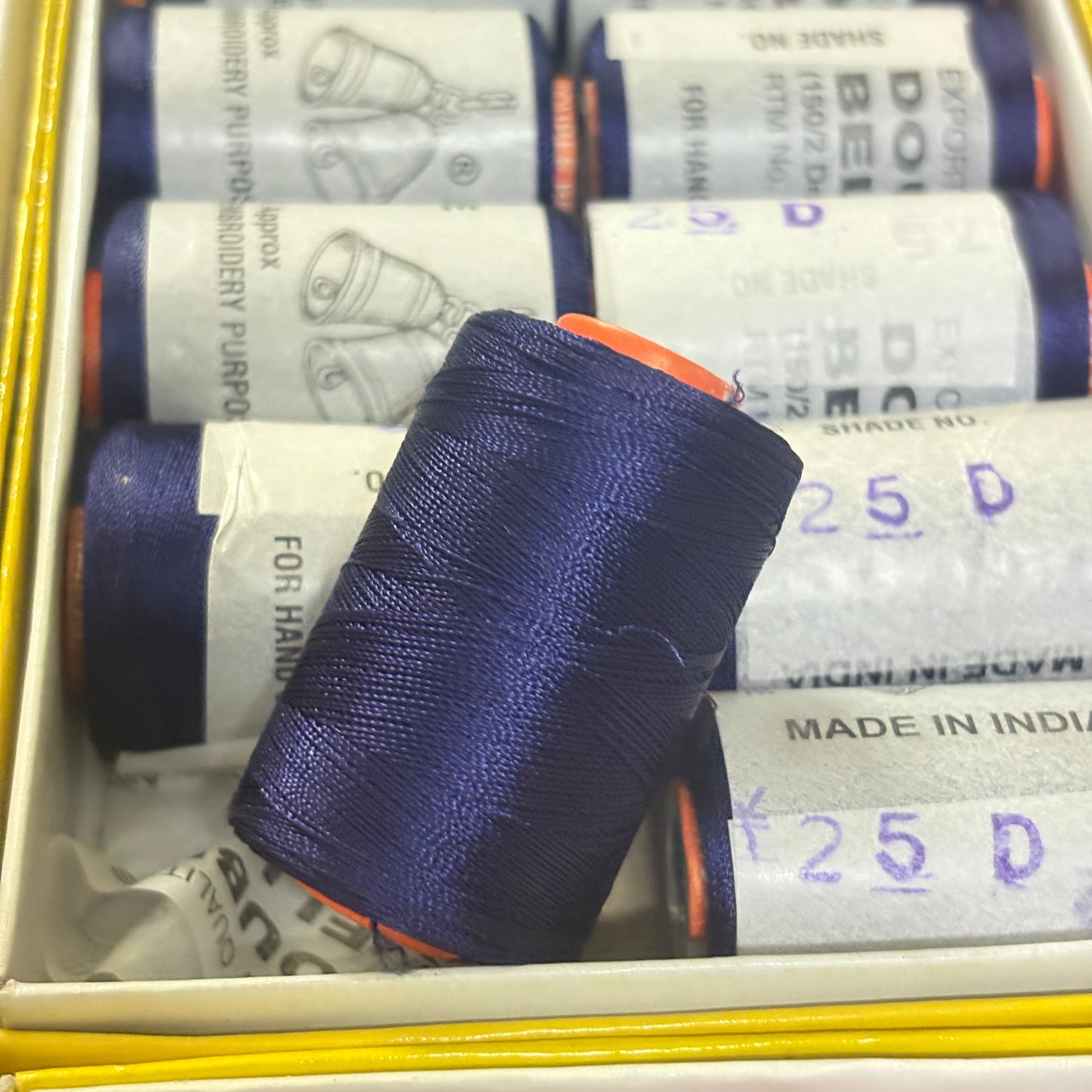 Silk Thread - Double Bell 25D