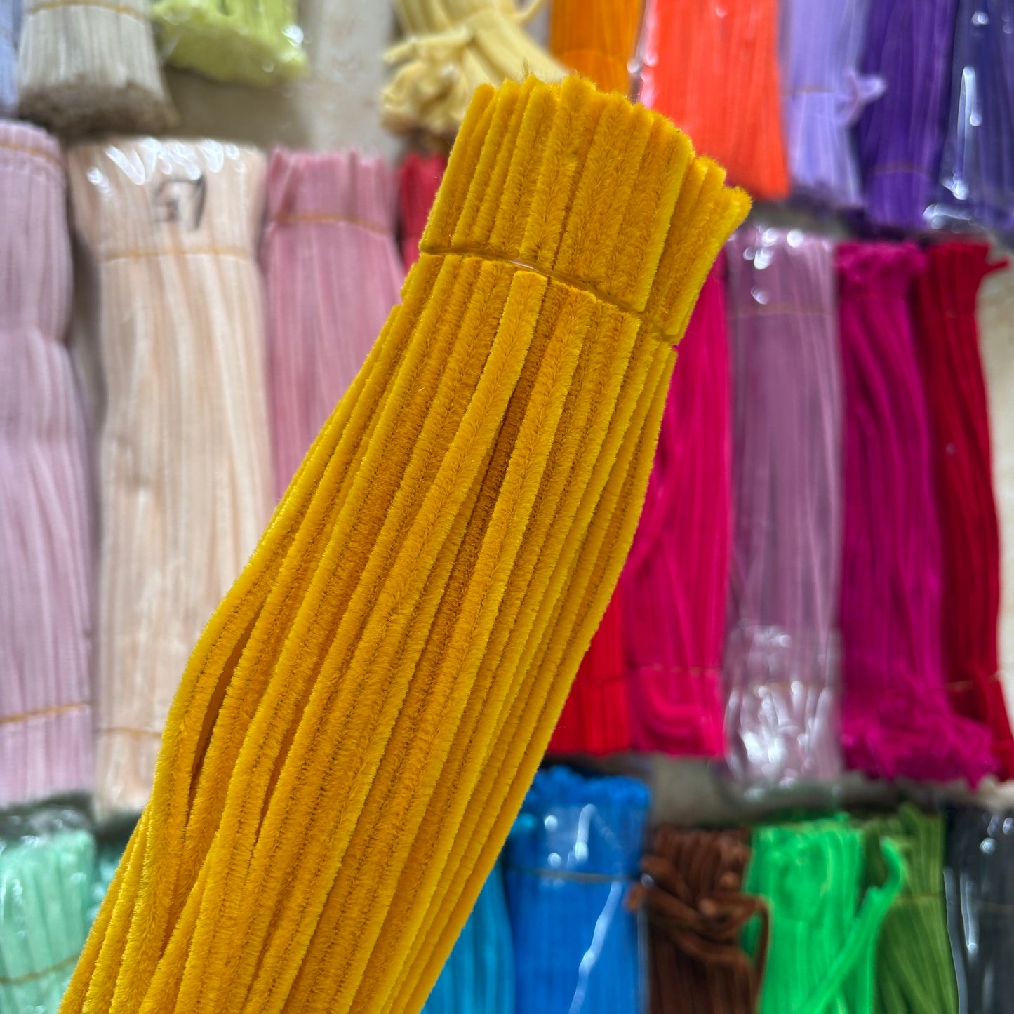 Pipe Cleaners – Premium Chenille Stems (100pcs) - Light Golden Yellow